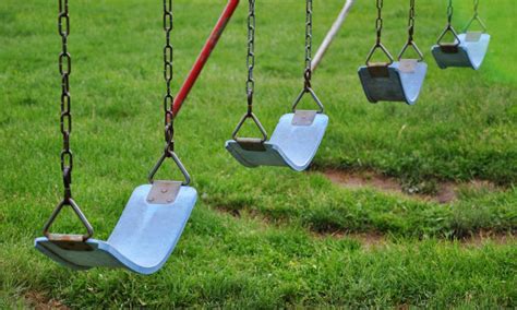 How a Jimp Power Mavuc Varpef Swing Set Can Foster Creativity and Imagination in Children